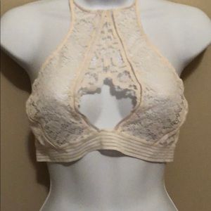🆕Victoria’s Secret lace bra